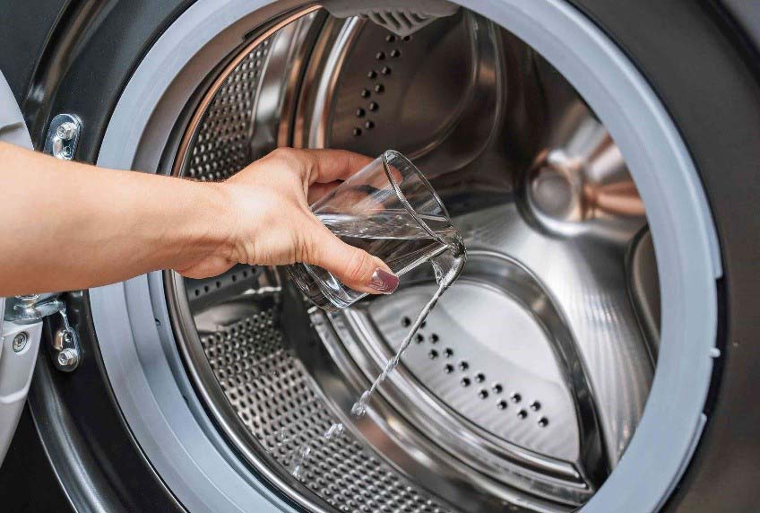 تمیز کردن ماشین لباسشویی با ترکیب نمک و سرکه