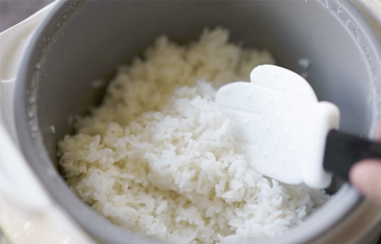طرز پخت برنج در پلوپز دیجیتالی
