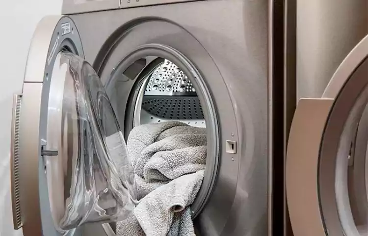 علت بوی سوختگی ماشین لباسشویی بوش